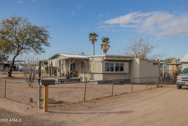 manufactured / mobile home with central AC