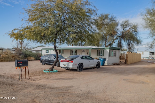 view of front of property