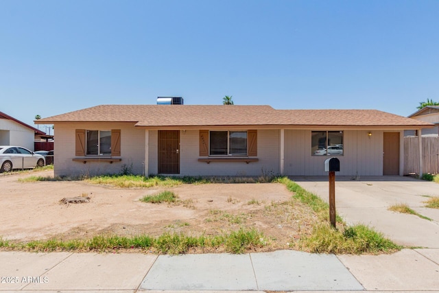 5933 W Mitchell Dr, Phoenix, AZ 85033 - single story home with brick siding