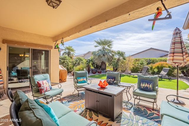 view of patio featuring an outdoor hangout area