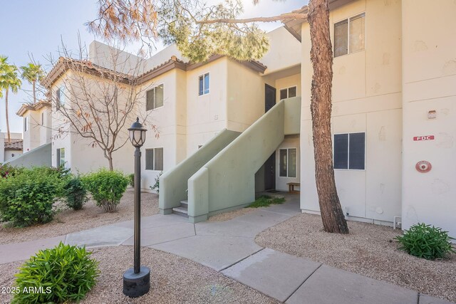1825 W Ray Rd Unit 1068, Chandler, AZ 85224 - view of building exterior with stairs