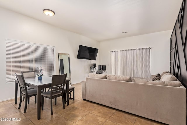 7310 N 68th Ln, Glendale, AZ 85303 - living room with light tile patterned floors