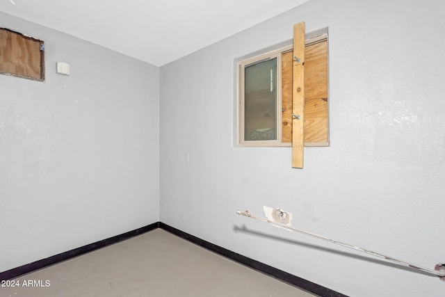 empty room featuring concrete floors