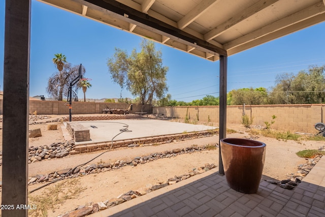 4001 E Apollo Rd, Phoenix, AZ 85042 - fenced backyard with a patio