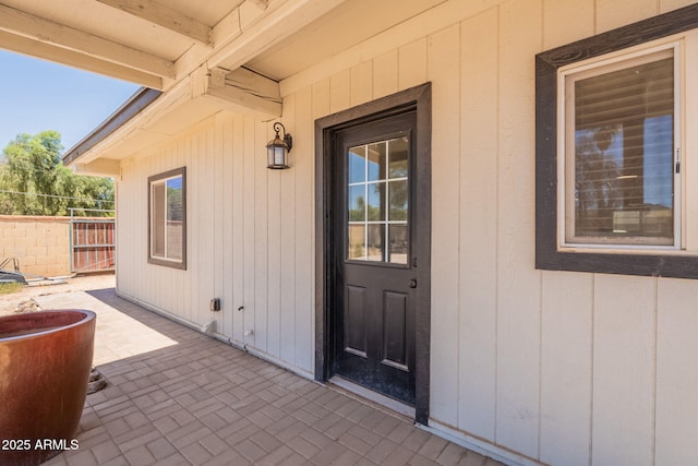 4001 E Apollo Rd, Phoenix, AZ 85042 - entrance to property with a patio
