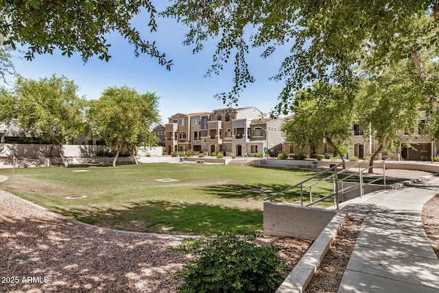 2401 E Rio Salado Pkwy Unit 1048, Tempe, AZ 85288 - view of property's community featuring a lawn and a residential view