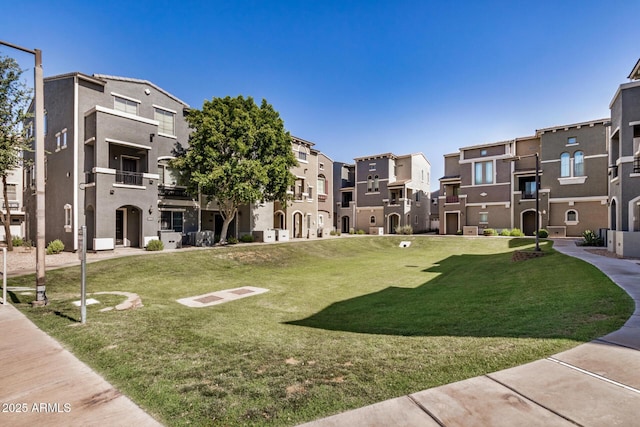 2401 E Rio Salado Pkwy Unit 1048, Tempe, AZ 85288 - view of community with a residential view and a yard