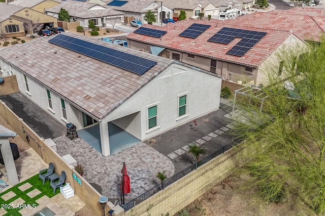 birds eye view of property featuring a residential view