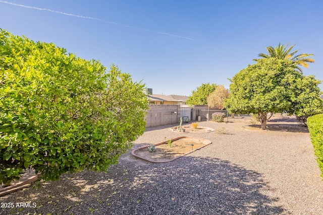 10335 W Mission Ln, Sun City, AZ 85351 - view of yard with fence
