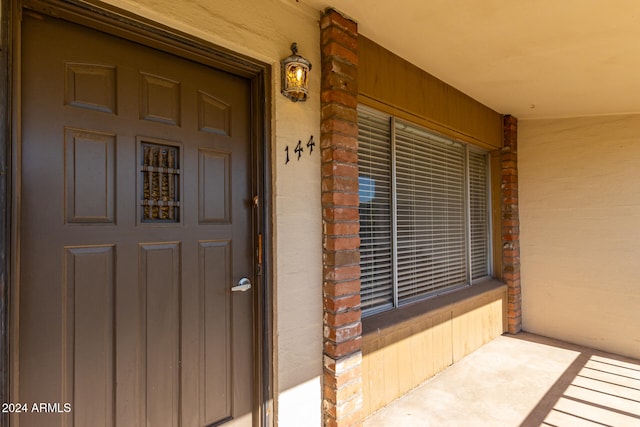 view of entrance to property