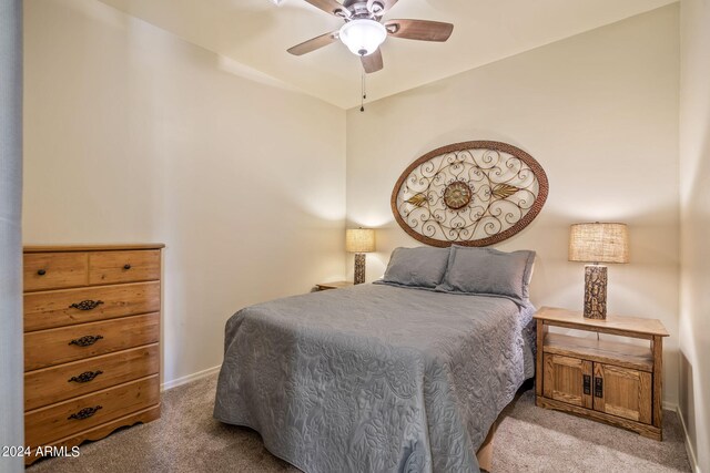 bedroom featuring carpet floors and ceiling fan