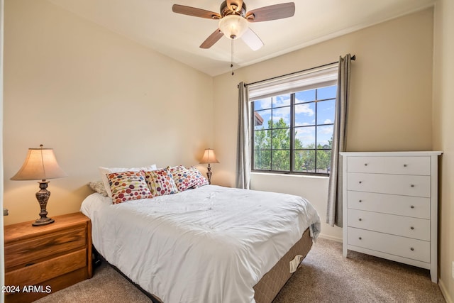 bedroom featuring carpet floors and ceiling fan