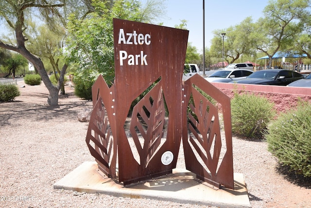 9842 E Celtic Dr, Scottsdale, AZ 85260 - view of gate