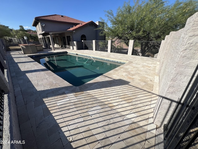 15230 N Blackbird Dr, Fountain Hills, AZ 85268 - view of pool featuring a patio and a jacuzzi