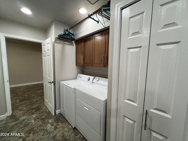 15230 N Blackbird Dr, Fountain Hills, AZ 85268 - washroom with cabinet space, independent washer and dryer, baseboards, and recessed lighting
