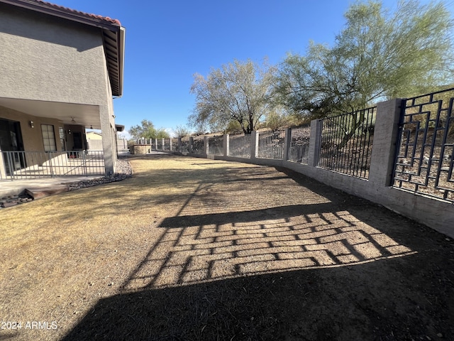 15230 N Blackbird Dr, Fountain Hills, AZ 85268 - fenced backyard with a patio