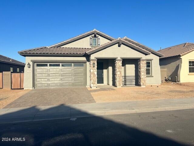 view of front of house featuring a garage