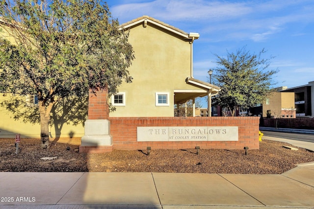 view of community / neighborhood sign