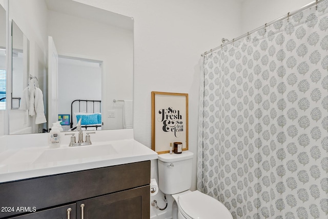 5650 S Feliz, Mesa, AZ 85212 - full bath with vanity and a shower with shower curtain