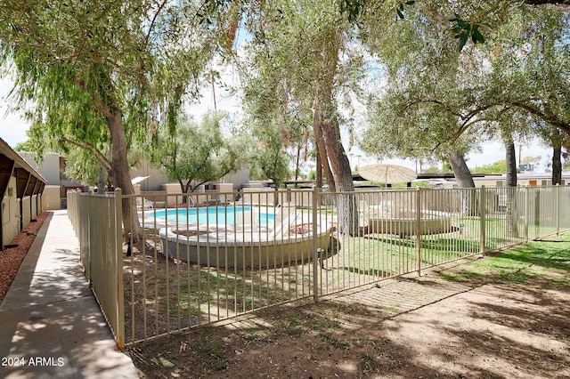 view of swimming pool