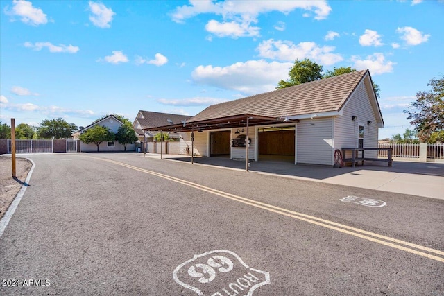 view of front of property