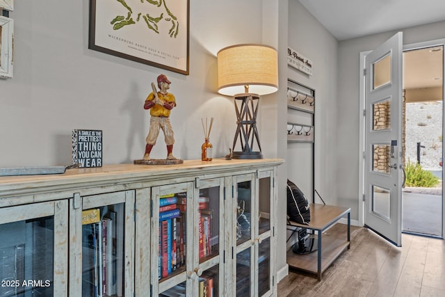 4246 Stage Stop Way, Wickenburg, AZ 85390 - foyer entrance featuring wood finished floors and baseboards
