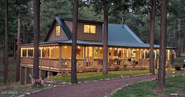 2425 Tall Trees Loop, Forest Lakes, AZ 85931 - rear view of property featuring a metal roof and a porch