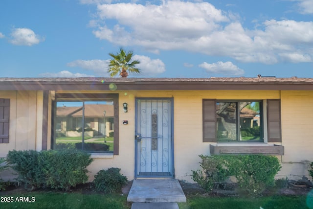 2440 N 22nd Ave, Phoenix, AZ 85009 - view of property entrance