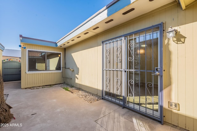 2440 N 22nd Ave, Phoenix, AZ 85009 - view of patio