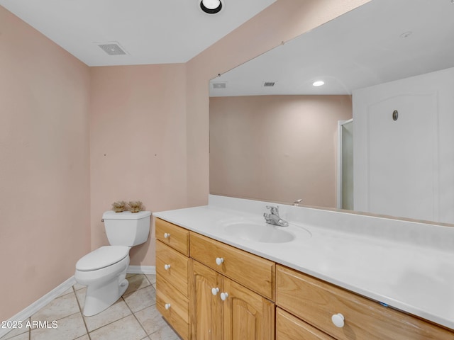 1401 N 4th St Unit 234, Flagstaff, AZ 86004 - full bath featuring vanity, tile patterned floors, and an enclosed shower