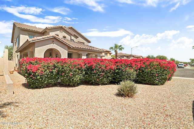 view of property exterior