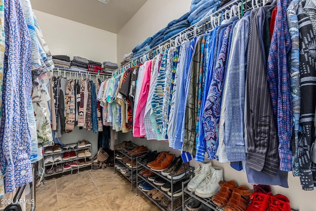 19104 N Smith Dr, Maricopa, AZ 85139 - view of walk in closet