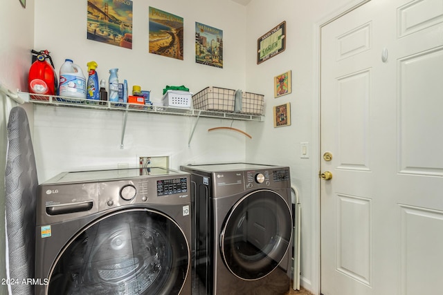 19104 N Smith Dr, Maricopa, AZ 85139 - laundry area featuring laundry area and washing machine and clothes dryer
