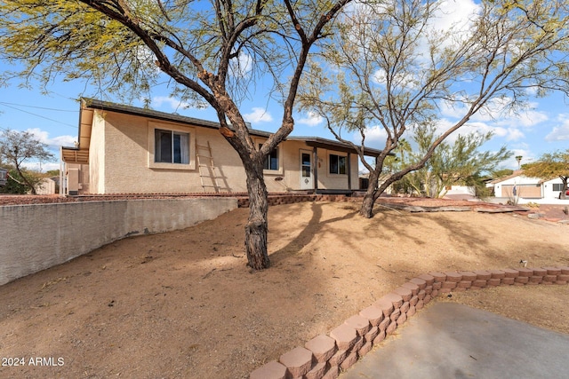 view of front of home