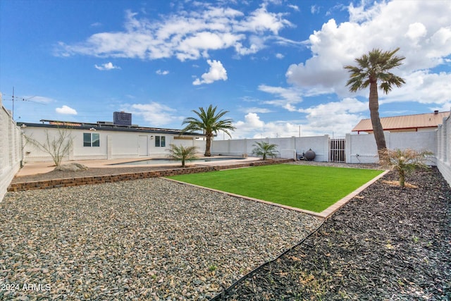 view of yard with a patio area