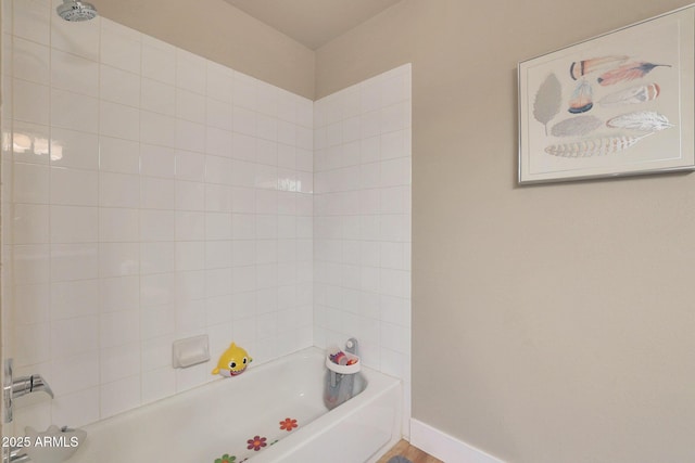 15050 N Thompson Peak Pkwy Unit 2072, Scottsdale, AZ 85260 - full bathroom with baseboards