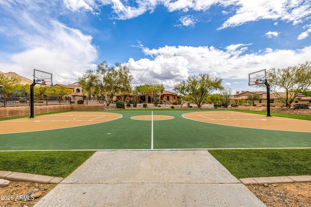 18502 N 98th Way, Scottsdale, AZ 85255 - view of sport court featuring community basketball court