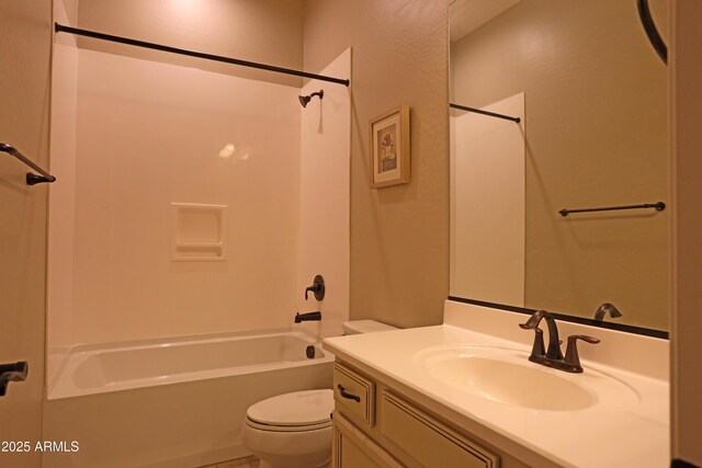 2811 S Jeffry St, Gilbert, AZ 85295 - full bath with vanity and  shower combination