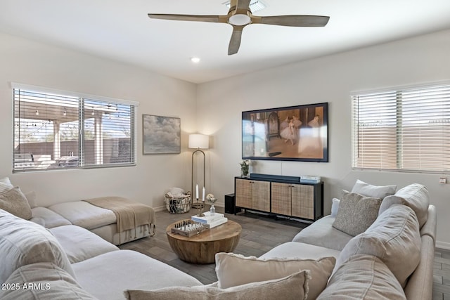 living room with recessed lighting, baseboards, and ceiling fan