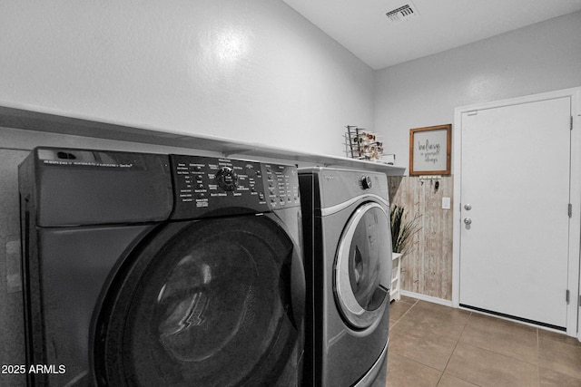 3436 E Gary Way, Gilbert, AZ 85234 - washroom with laundry area, tile patterned floors, visible vents, and washer and dryer