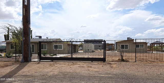 144 N Cactus Rd, Apache Junction, AZ 85119 - gate with a fenced front yard