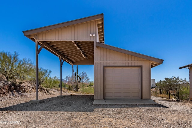 48451 N 27th Ave, New River, AZ 85087 - garage featuring a detached garage