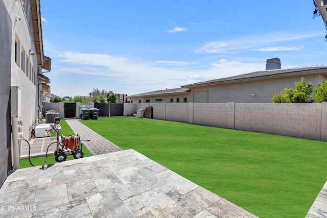 2652 E Pelican Ct, Gilbert, AZ 85297 - fenced backyard featuring a patio
