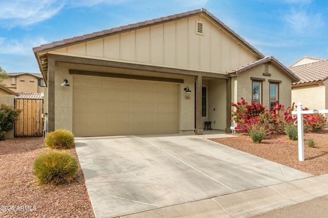 view of front of house featuring a garage