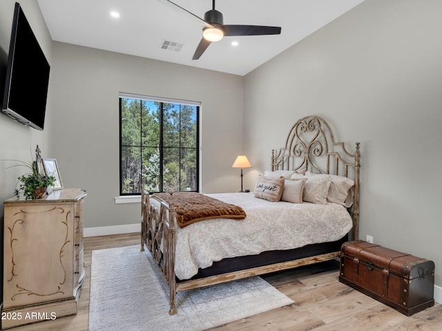 1137 Timbernook Xing, Williams, AZ 86046 - bedroom with light wood-style flooring, baseboards, a ceiling fan, and recessed lighting