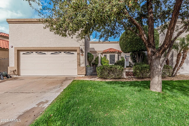 view of front of home with a front yard