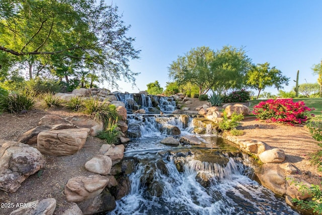 43142 N Outer Bank Dr, Anthem, AZ 85086 - view of yard