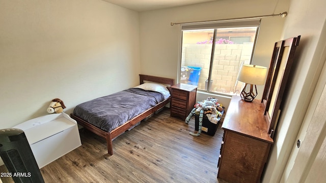 3002 W Caravaggio Ln, Phoenix, AZ 85086 - bedroom featuring wood finished floors