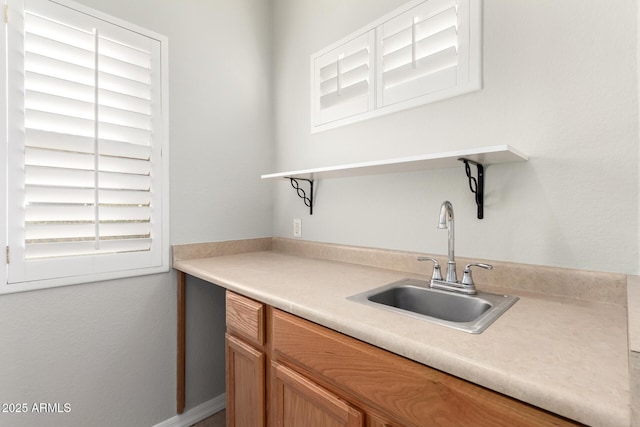 kitchen featuring sink