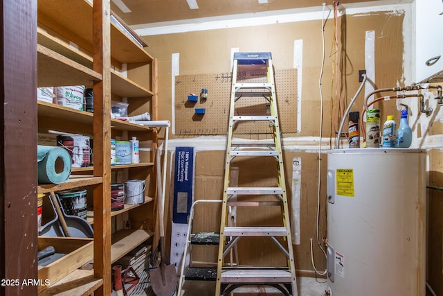 2338 E Javelina Ave, Mesa, AZ 85204 - utilities featuring water heater